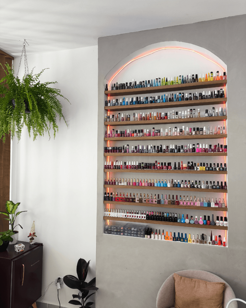 studio-jessica-miranda-salao-beleza-cabo-frio-UNHAS-MANICURE-ESMALTES