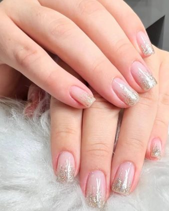 Banho de Gel perfeito no Studio Jessica Miranda, Cabo Frio. Unhas mais fortes, brilhosas e incríveis