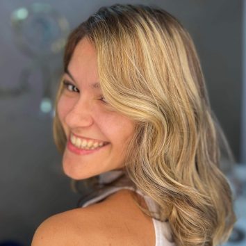 Renove o visual com um corte de cabelo moderno no Studio Jessica Miranda em Cabo Frio – estilo e atitude em cada fio!