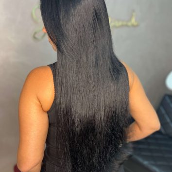 Transformação com mega hair no Studio Jessica Miranda, Cabo Frio. Volume e comprimento perfeitos para qualquer ocasião.