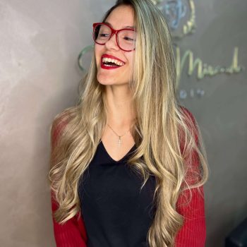 Tratamentos capilares para cabelos saudáveis e incríveis no Studio Jessica Miranda, Cabo Frio.